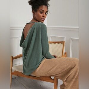 Anthropologie Saturday Sunday Reese LOW-BACK CASHMERE TUNIC SWEATER  size medium